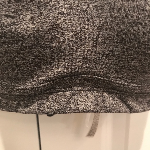 VS Sport Underwire Sports Bra with Bra clips 32DD - Picture 2 of 7